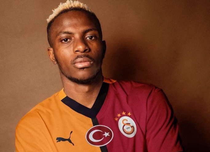 Mercato : Victor Osimhen rejoint Galatasaray