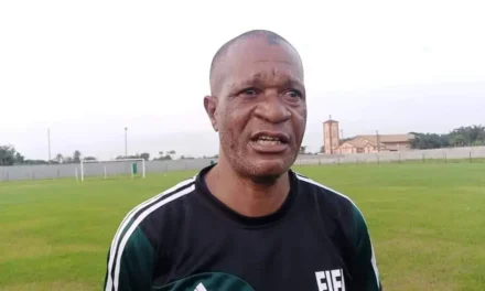 Foot Togo : Théophile Bola rend le tablier